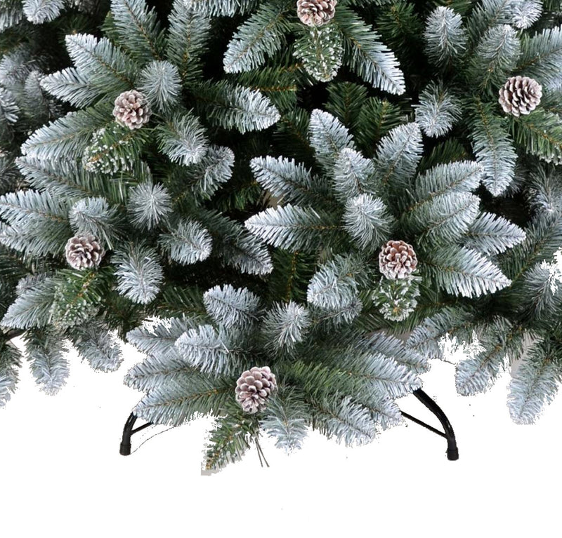 Luxury Snow Flocked Artifical Christmas Spruce Tree With Pine Cones
