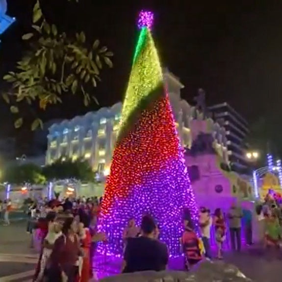 8m Spruce Style LED Christmas Tree for Outdoor Installations