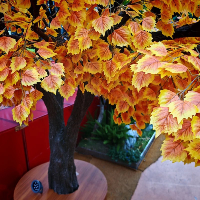 Artificial Ginkgo Tree Fiberglass Trunk Hospitality Use