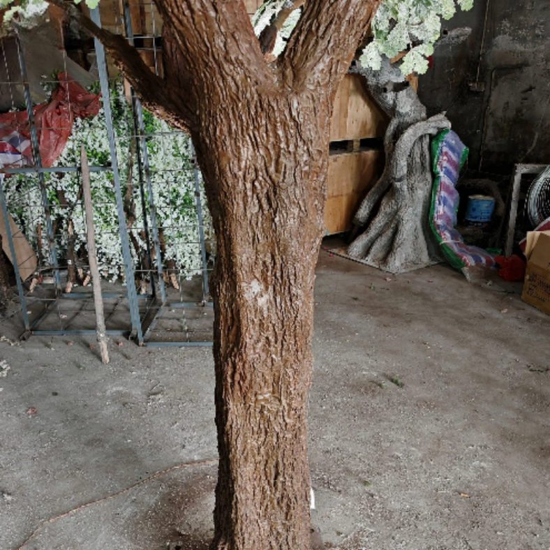 Artificial Oak Tree With Snowflake Leaves 20 FT