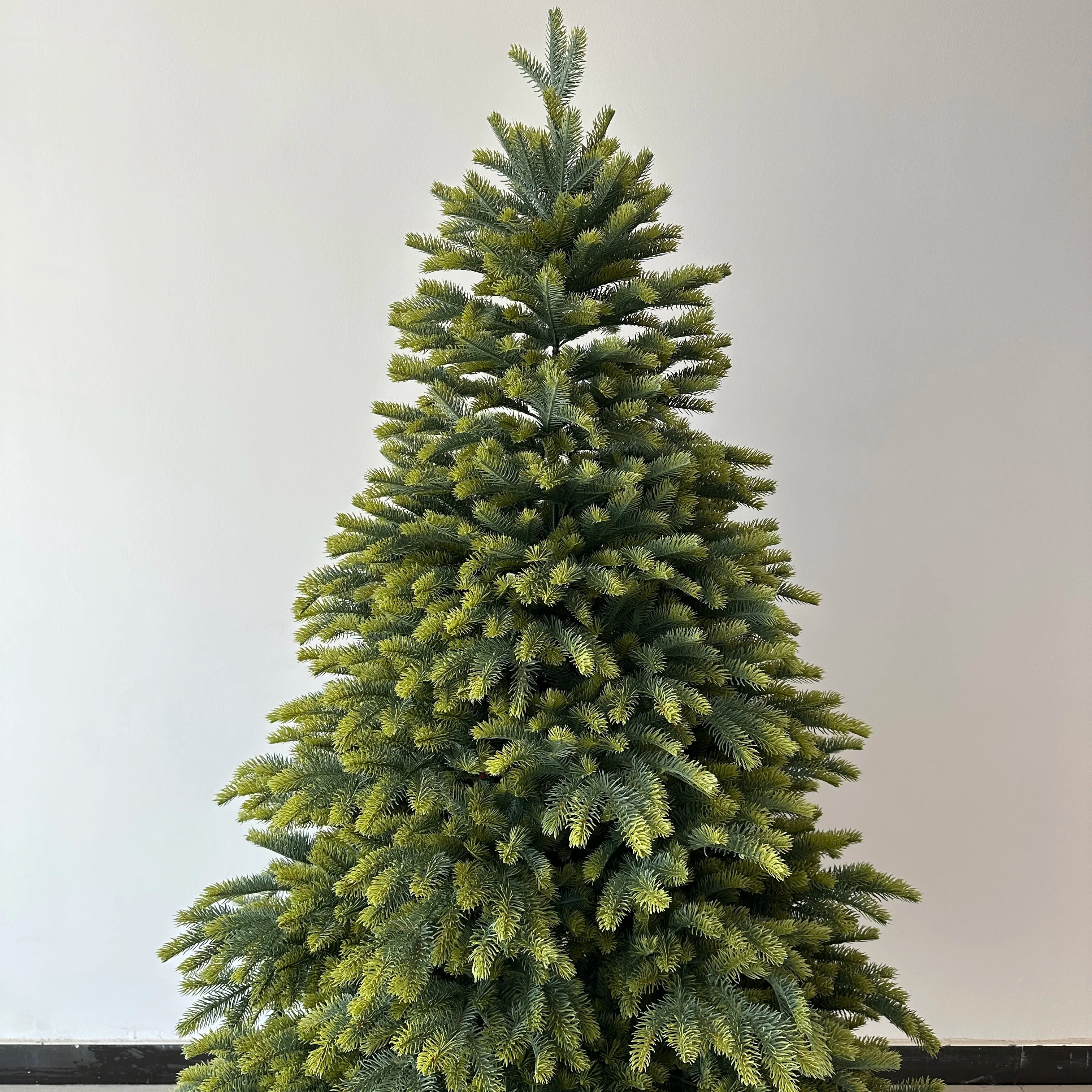 Artificial Christmas Tree Large Eco-Friendly Indoor Use
