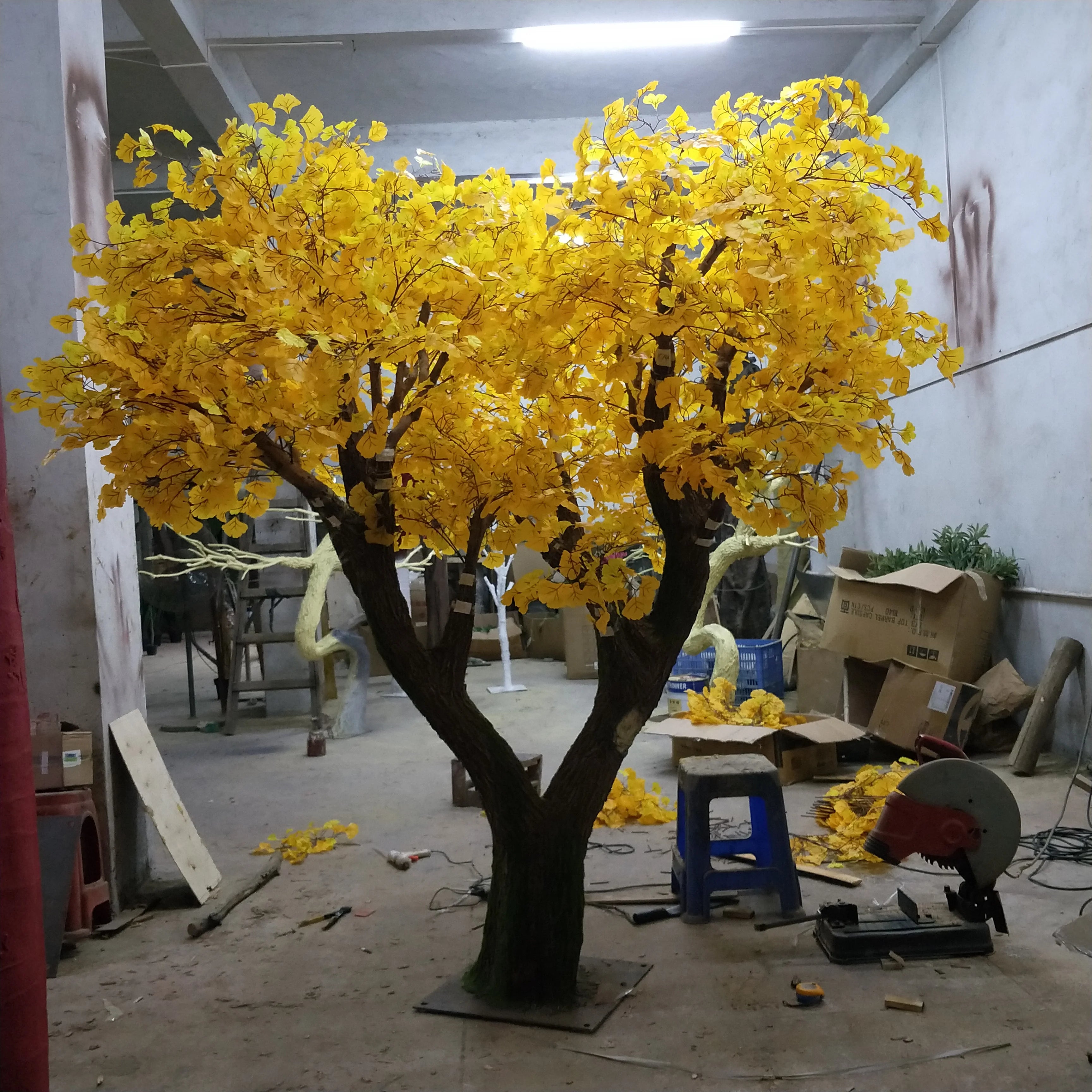 Artificial Ginkgo Tree Natural Wood Trunk Indoor Display