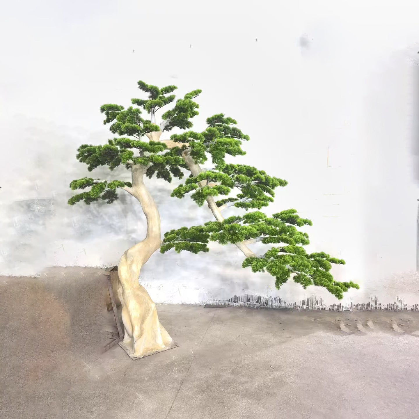 Artificial Pine Bonsai Tree for Landscape Feature Displays