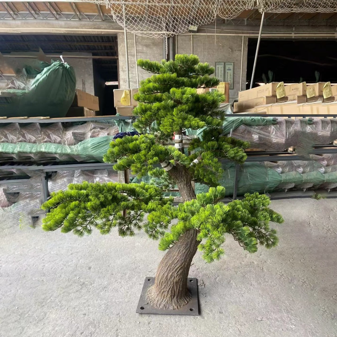 Artificial Pine Bonsai Tree for Landscape Feature Displays