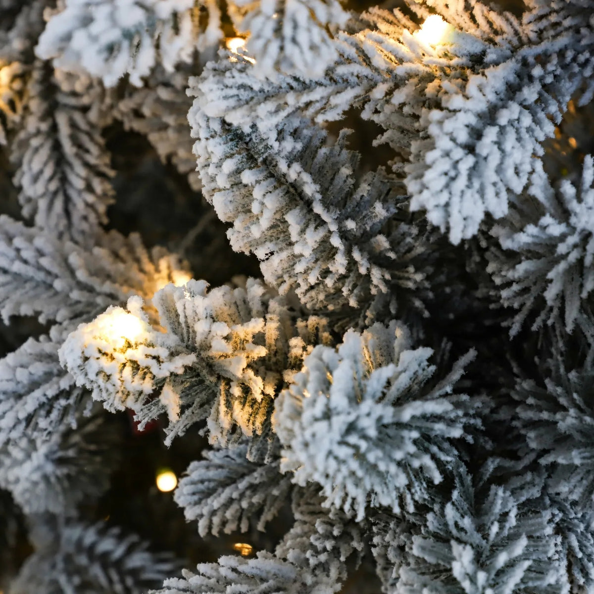 Artificial Spruce Flocked Christmas Tree Prelit Xmas Hinged