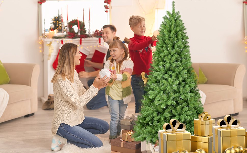 Traditional Pine Artificial Christmas Tree with Classic Needle Tips