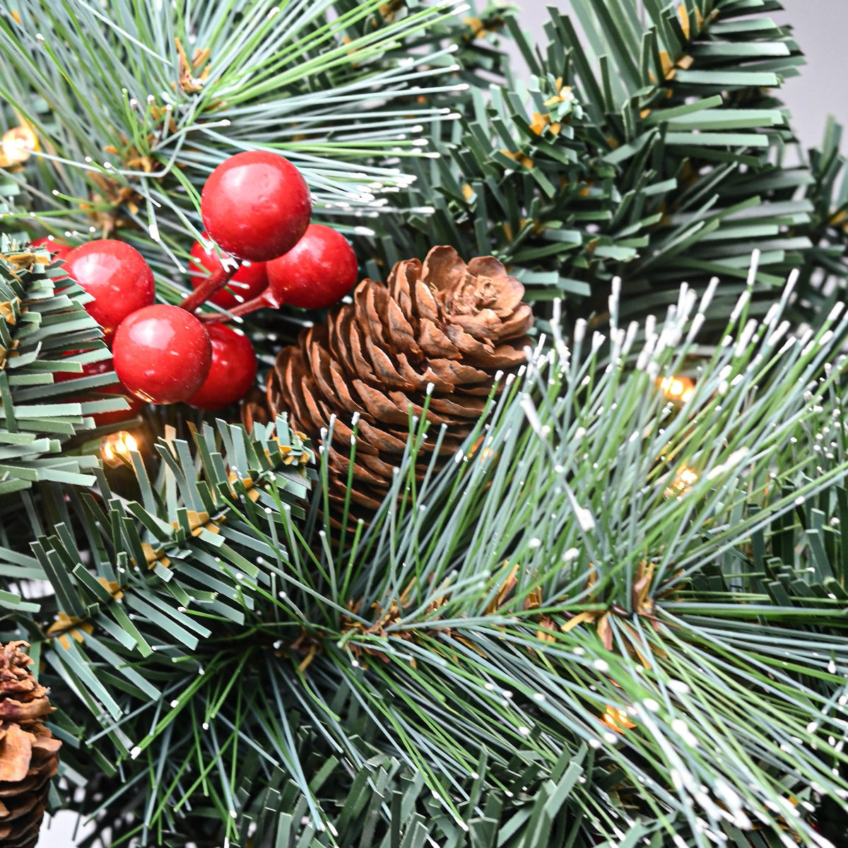 Pine Needle Artificial Christmas Wreath with Red Berries and Pine Cones