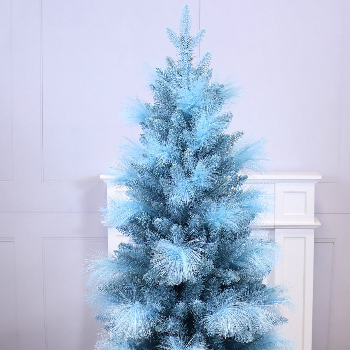 Blue Artificial Reed Christmas Tree with Fluffy Branches for Display