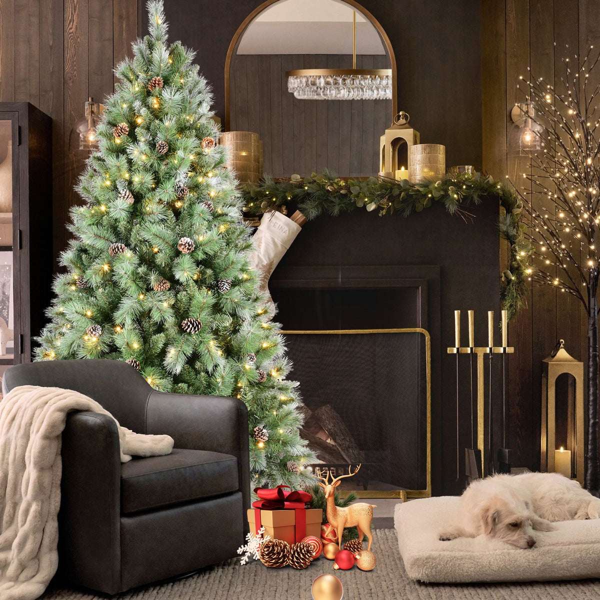 Long Needle Pine Artificial Christmas Tree with Natural Pine Cones