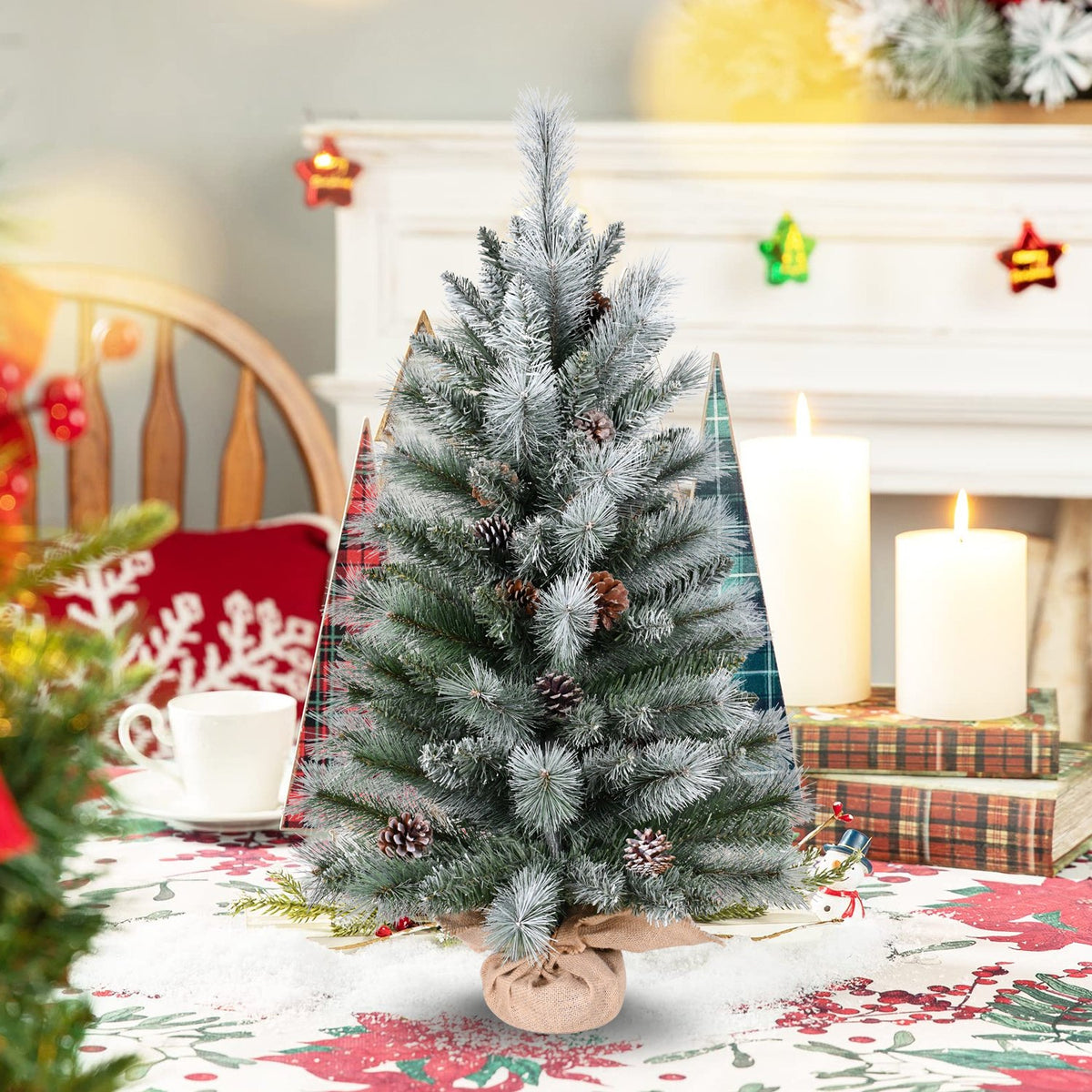 Long Needle Pine Artificial Christmas Tree with Natural Pine Cones