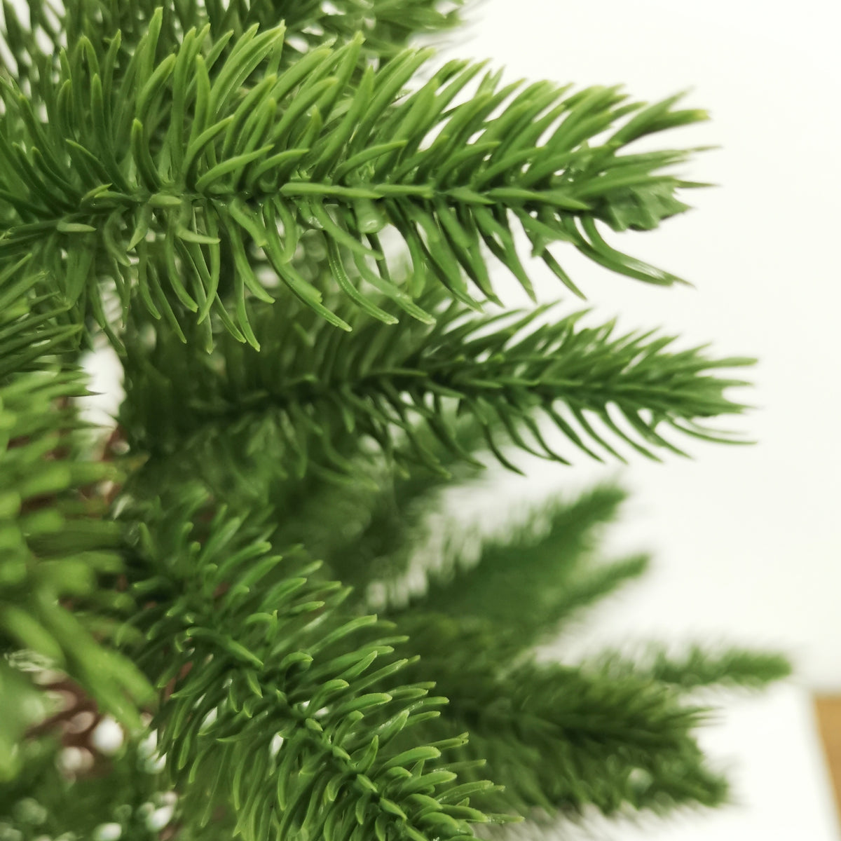 Nordic Pine Artificial Christmas Tree with Natural Green Branches and Decorative Pot