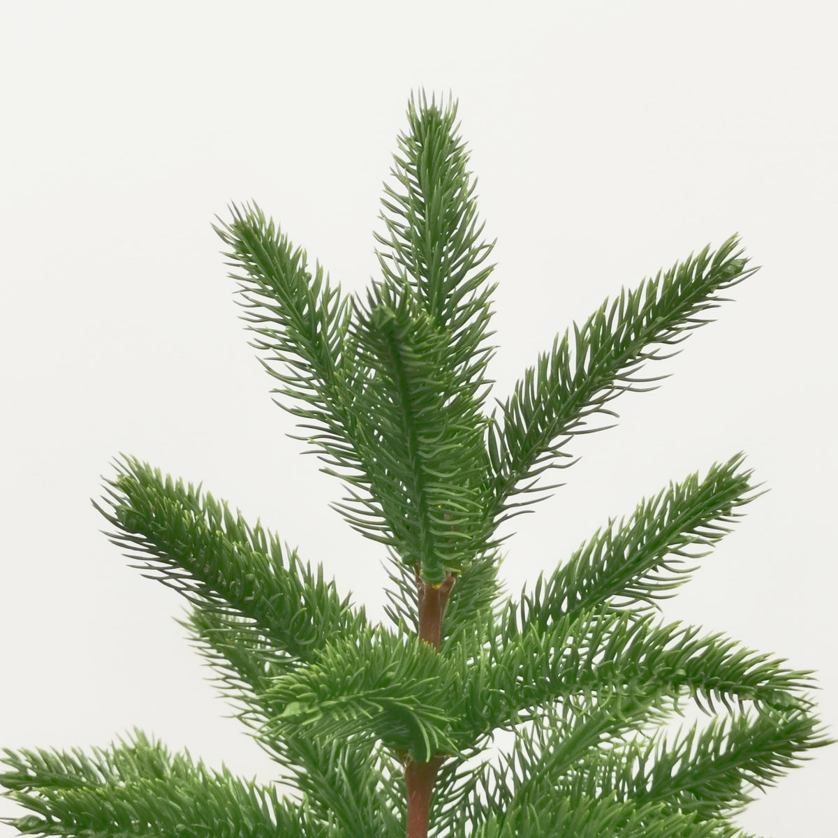 Nordic Pine Artificial Christmas Tree with Natural Green Branches and Decorative Pot