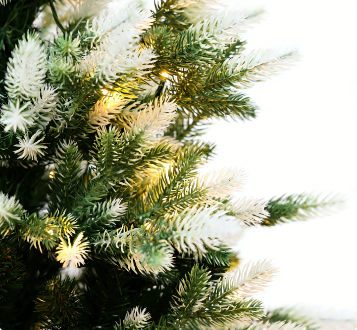 Norway Spruce Artificial Christmas Tree with Snow Flocked Branches