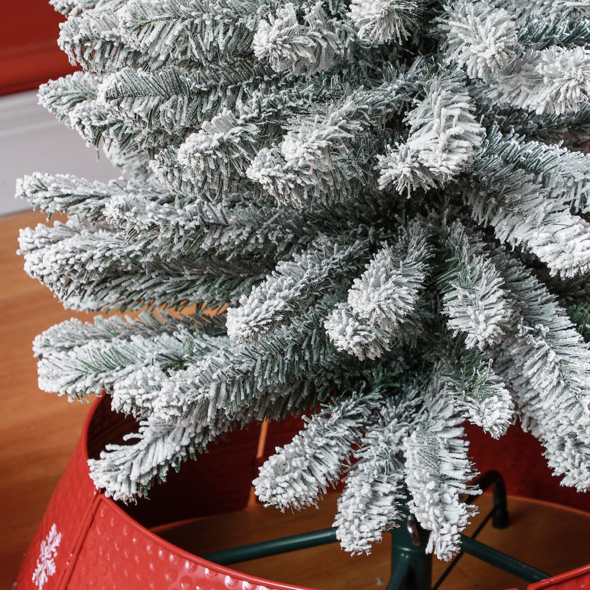 Realistic Artificial Pencil Christmas Tree with Snow Flocked Tips